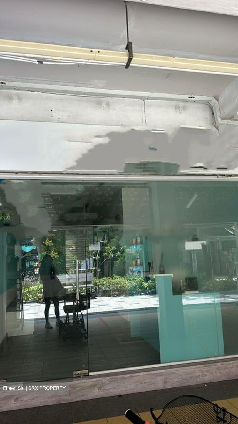 Toa Payoh Central (D12), Retail #536498951